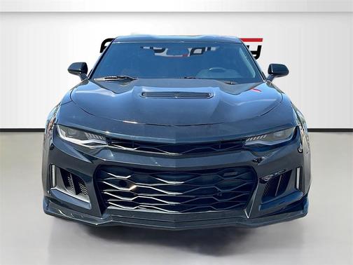 2019 Chevrolet Camaro 1LT