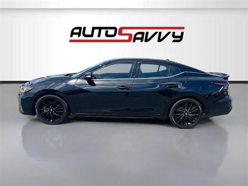 2022 Nissan Maxima SR Xtronic CVT