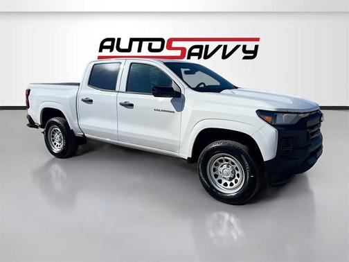 2024 Chevrolet Colorado WT