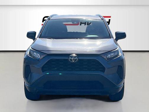 Magnetic Gray Metallic 2019 Toyota RAV4 LE