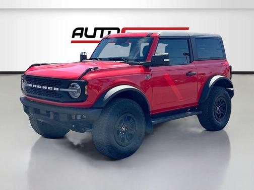 RACE RED 2024 Ford Bronco Wildtrak