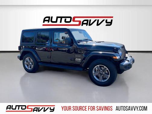 Black Clearcoat 2021 Jeep Wrangler Unlimited Sahara SUV