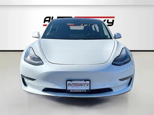 2020 Tesla Model 3 Standard Range