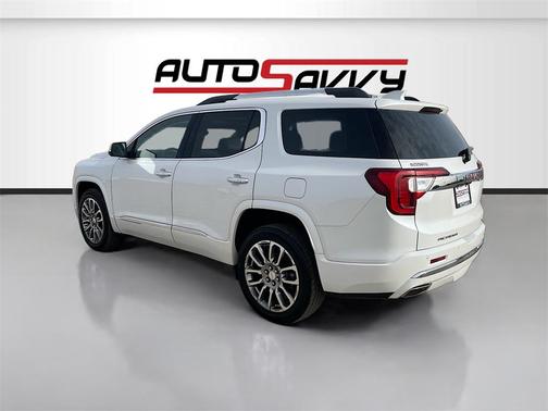2022 GMC Acadia Denali