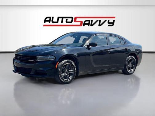 Pitch Black Clearcoat 2022 Dodge Charger SXT