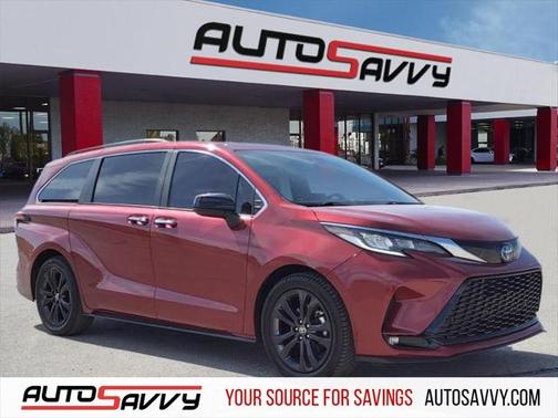 2021 Toyota Sienna XSE 7 Passenger