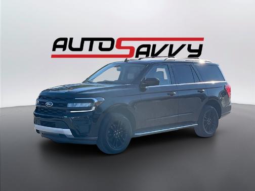 Black Metallic 2022 Ford Expedition XLT