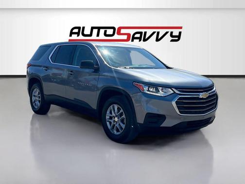 Satin Steel Metallic 2019 Chevrolet Traverse LS
