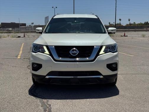 2020 Nissan Pathfinder SL 4WD