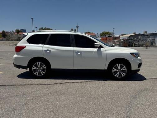 2020 Nissan Pathfinder SL 4WD