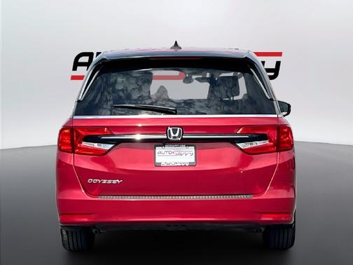 Red 2022 Honda Odyssey EX-L