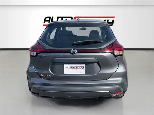 2021 Nissan Kicks S