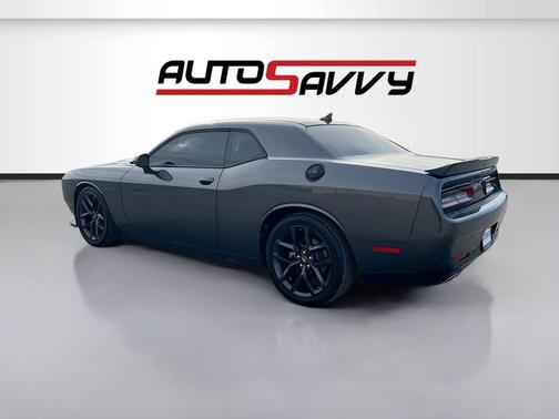 Granite Pearlcoat 2022 Dodge Challenger GT