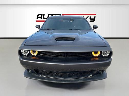 Granite Pearlcoat 2022 Dodge Challenger GT