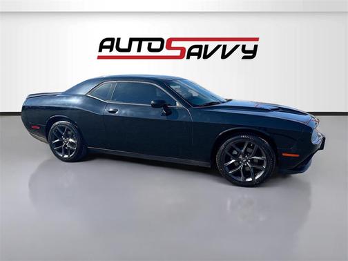 2022 Dodge Challenger SXT