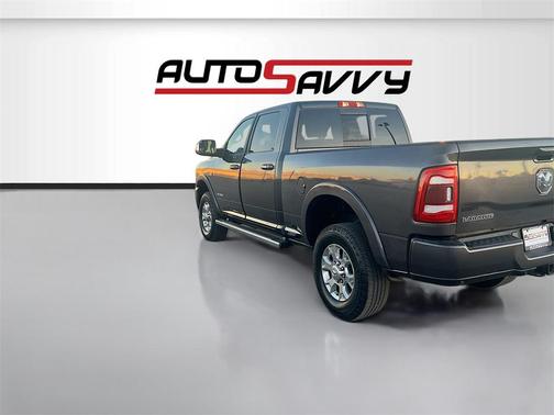 2021 RAM 2500 Laramie Crew Cab 4x4 6'4' Box