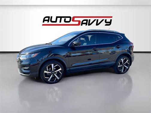 2022 Nissan Rogue Sport SL