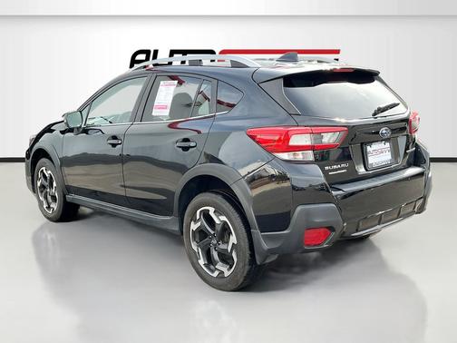 Crystal Black Silica 2022 Subaru Crosstrek Limited