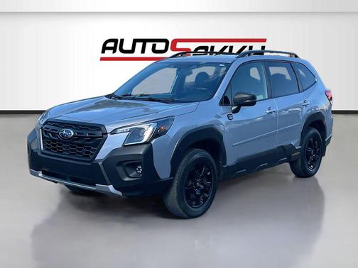 Ice Silver Metallic 2022 Subaru Forester Wilderness