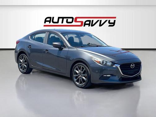 Machine Gray Metallic 2018 Mazda Mazda3 Touring