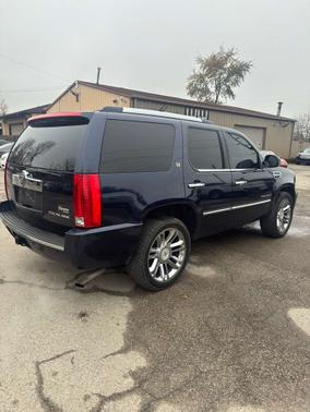 2009 Cadillac Escalade Hybrid Base
