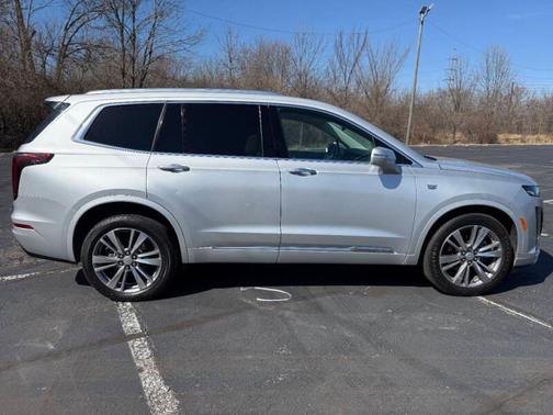 2020 Cadillac XT6 Premium Luxury FWD