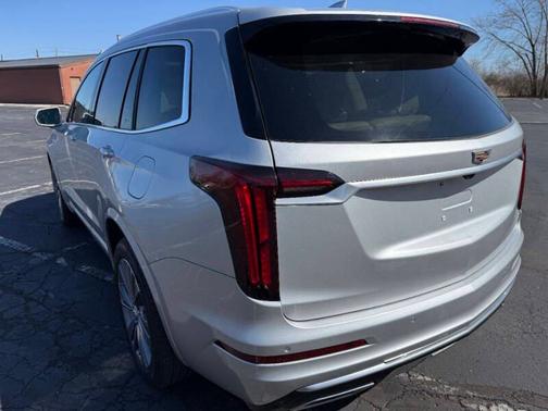 2020 Cadillac XT6 Premium Luxury FWD