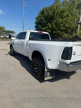 2018 RAM 3500 SLT