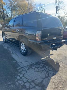2003 GMC Yukon Denali