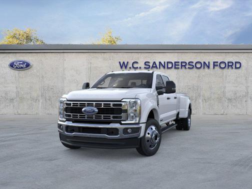 Oxford White 2026 Ford F-450 XL