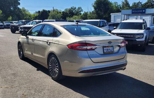 White Gold 2017 Ford Fusion Hybrid SE