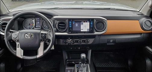 2016 Toyota Tacoma SR5