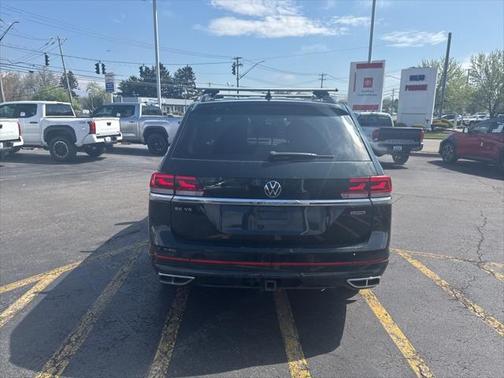 2021 Volkswagen Atlas 3.6L SE w/Technology