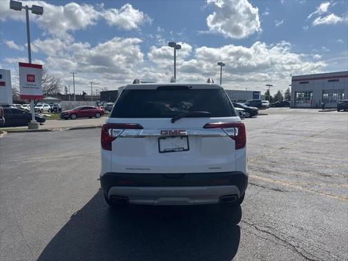 2023 GMC Acadia AWD SLE
