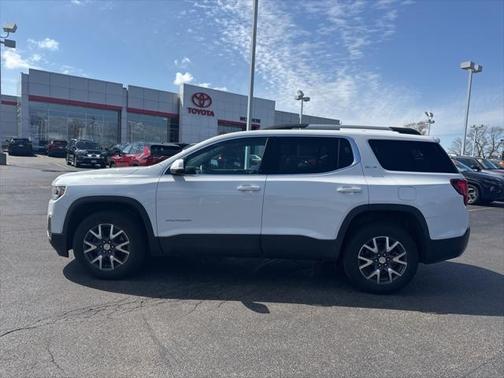 2023 GMC Acadia AWD SLE
