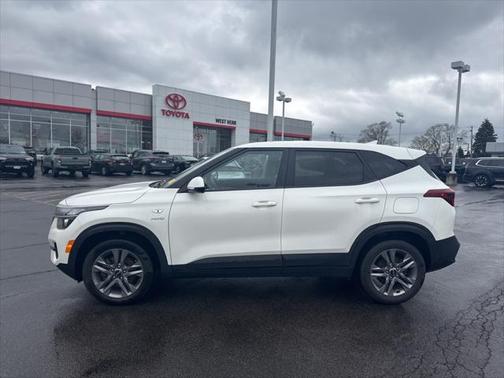 2023 Kia Seltos LX
