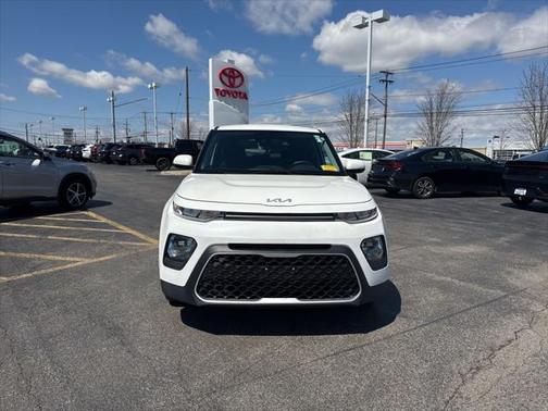 2022 Kia Soul LX