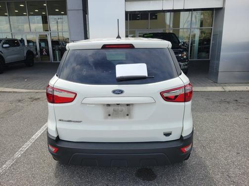 DIAMOND WHITE 2018 Ford EcoSport S