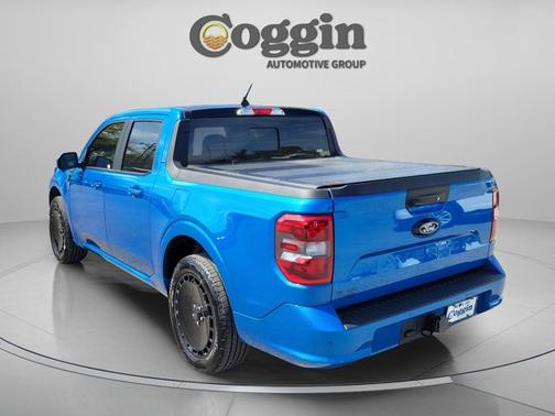 VELOCITY BLUE 2025 Ford Maverick LOBO HIGH