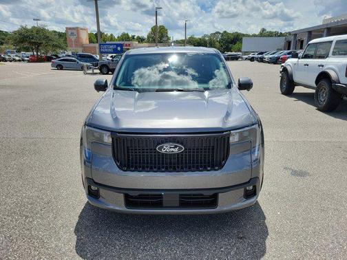 2025 Ford Maverick Lobo