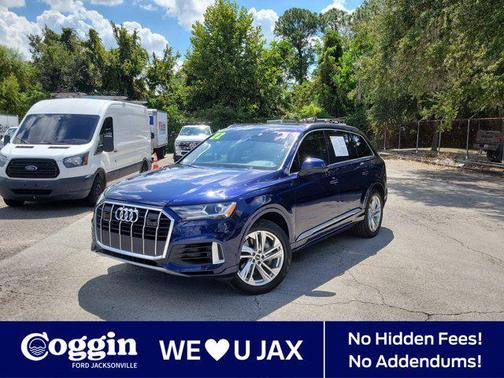 2022 Audi Q7 55 Premium Plus