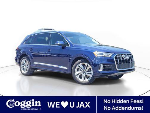 2022 Audi Q7 55 Premium Plus