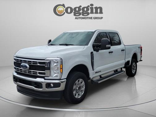 OXFORD WHITE 2024 Ford F-250 XLT