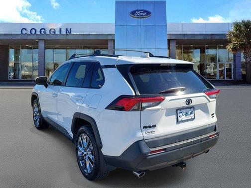2019 Toyota RAV4 XLE PREMIUM