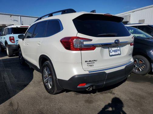 2025 Subaru Ascent Premium 8-Passenger