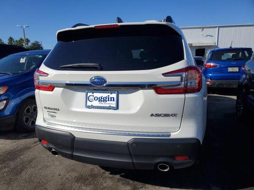 2025 Subaru Ascent Premium 8-Passenger