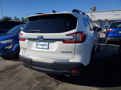 2025 Subaru Ascent Premium 8-Passenger