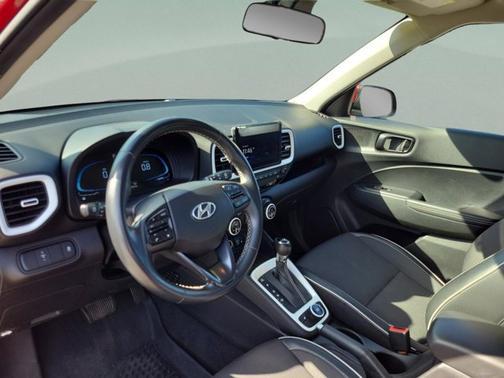 2023 Hyundai VENUE LIMITED