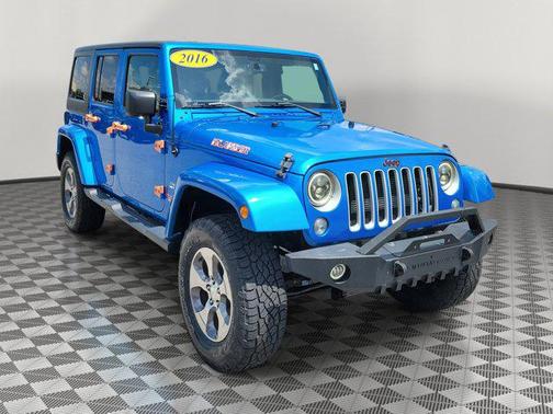 2016 Jeep Wrangler Unlimited Sahara