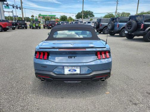 2025 Ford Mustang GT Premium